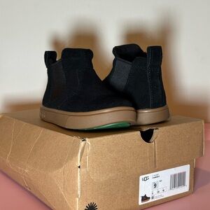 UGG Kids Hamden II Sneakers - Brand New in Box